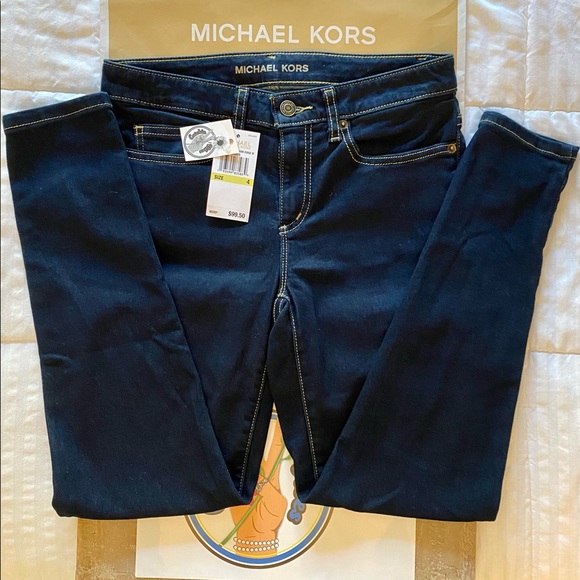 Michael Kors Izzy Cropped Skinny Mid Rise Jeans - Picture 2 of 4